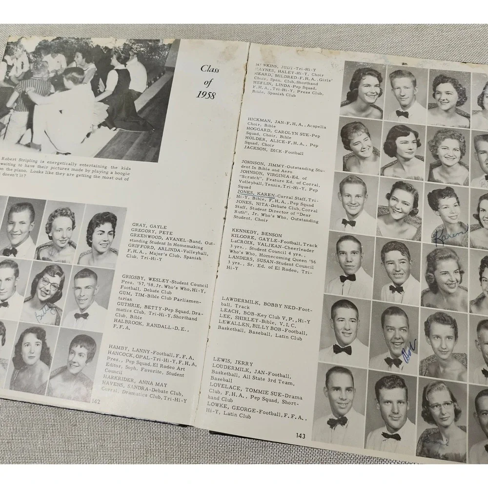 1958‎ El Rodeo Yearbook Big Spring Senior High School Volume 39 Lane Edwards